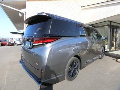 TOYOTA VELLFIRE - 9