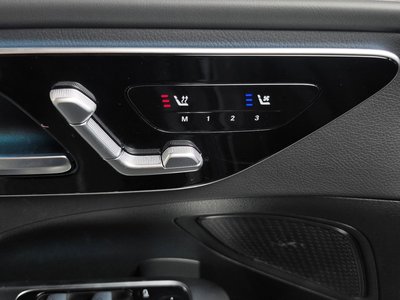 2025 Mercedes-BENZ C-CLASS — миниатюра 25