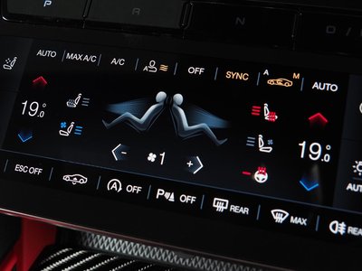 صورة مصغرة 15 لـ 2024 Maserati GRANTURISMO