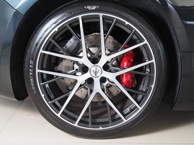 صورة مصغرة 31 لـ 2024 Maserati GRANTURISMO
