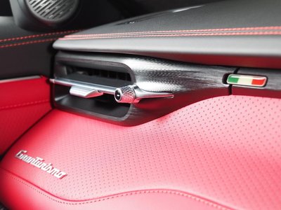 صورة مصغرة 62 لـ 2024 Maserati GRANTURISMO