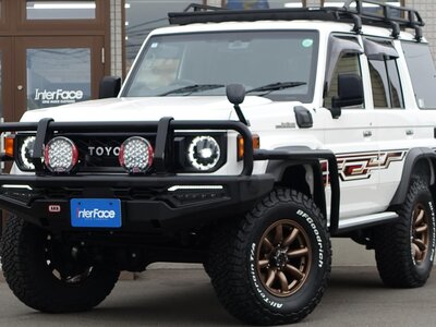 TOYOTA LAND CRUISER 70