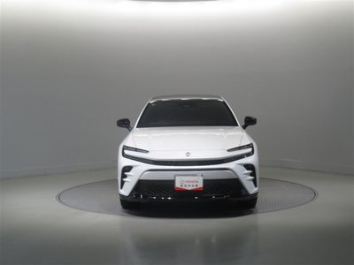 TOYOTA CROWN SPORT - 2