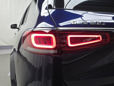 MERCEDES-BENZ GLS - 10
