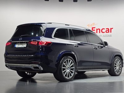 MERCEDES-BENZ GLS - 4