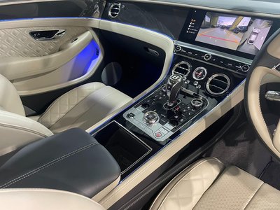 2020 Bentley CONTINENTAL — миниатюра 32