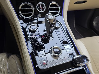 BENTLEY CONTINENTAL - 9