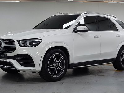2021 Mercedes-BENZ GLE photo 1