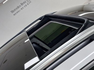 2021 Mercedes-BENZ GLE thumbnail 12