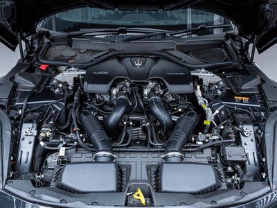 2025 Maserati GRANTURISMO — миниатюра 30