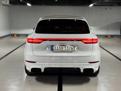 PORSCHE CAYENNE - 3