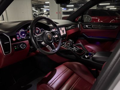 PORSCHE CAYENNE - 10