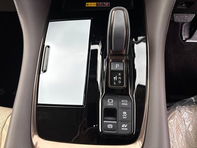صورة مصغرة 42 لـ 2025 Toyota ALPHARD