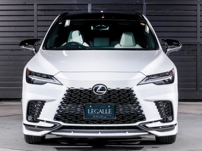 صورة 4 لـ 2025 Lexus RX