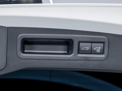 2025 Lexus RX thumbnail 22