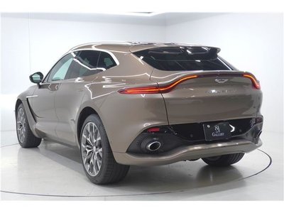 2023 Aston Martin DBX 照片 2