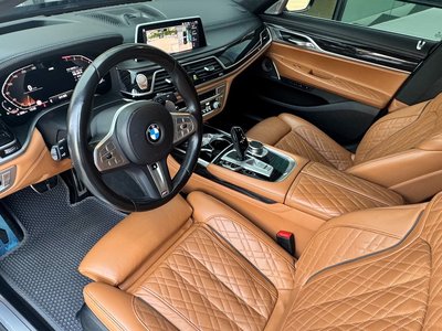 BMW 7 SERIES - 10