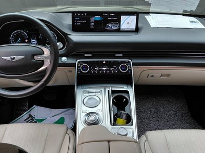 GENESIS GV80 - 5