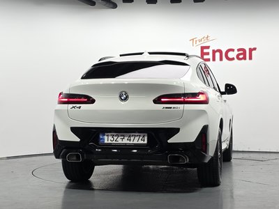 صورة 4 لـ 2022 BMW X4