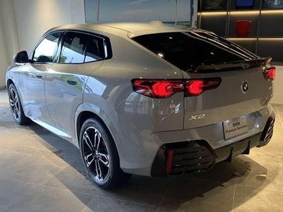 2025 BMW X2 — фото 2