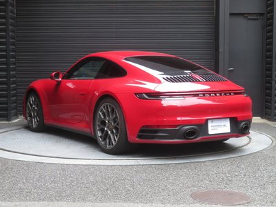 PORSCHE 911 - 8