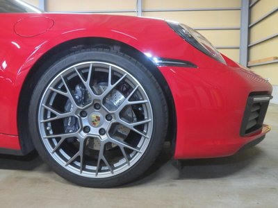 PORSCHE 911 - 4