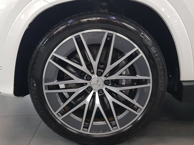 صورة 6 لـ 2025 Mercedes-BENZ GLE