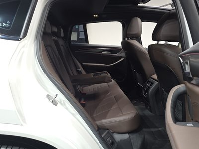 صورة مصغرة 18 لـ 2023 BMW X4