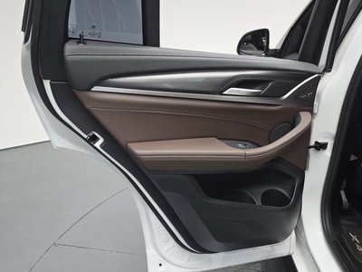 صورة مصغرة 15 لـ 2023 BMW X4