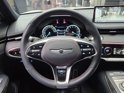2021 Genesis GV70 — миниатюра 19