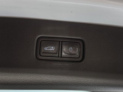 2022 Genesis GV80 thumbnail 25