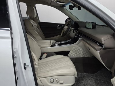 2022 Genesis GV80 thumbnail 16