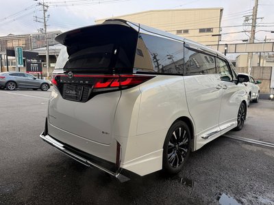 TOYOTA VELLFIRE - 9