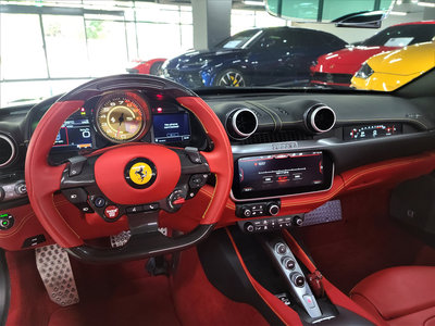 2019 Ferrari PORTOFINO — миниатюра 11