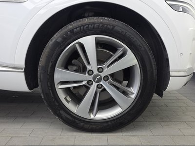 صورة 8 لـ 2020 Genesis GV80