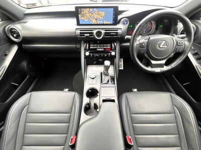 LEXUS IS - 2