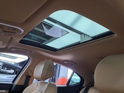 صورة مصغرة 24 لـ 2023 Genesis G70
