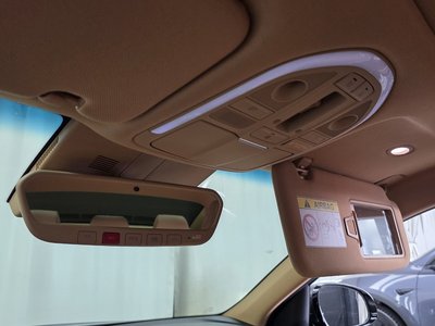 صورة مصغرة 33 لـ 2023 Genesis G70