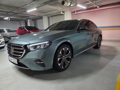 MERCEDES-BENZ E-CLASS - 5