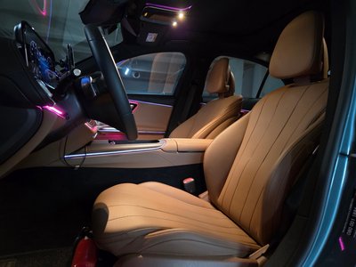 MERCEDES-BENZ E-CLASS - 4