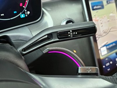 MERCEDES-BENZ C-CLASS - 9