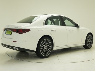 صورة 5 لـ 2025 Mercedes-BENZ E-CLASS