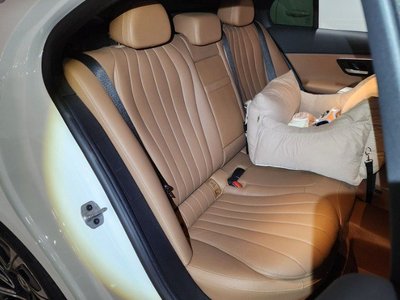 MERCEDES-BENZ E-CLASS - 6