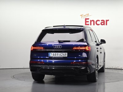 2023 AUDI Q7 — фото 4