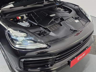 PORSCHE CAYENNE - 7
