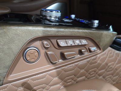 2021 Genesis G90 缩略图 29