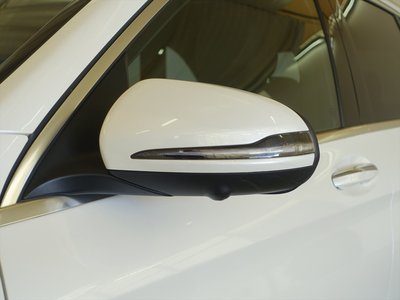 MERCEDES-BENZ GLC - 7