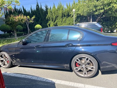 BMW 5 SERIES - 4