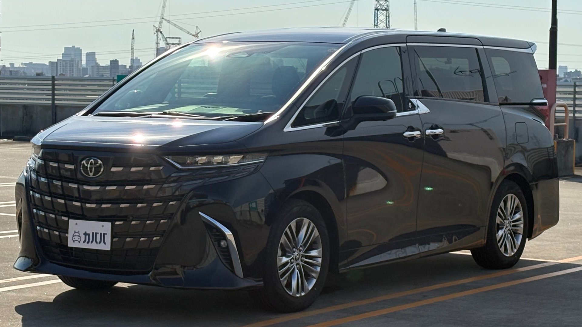 TOYOTA ALPHARD - View 1