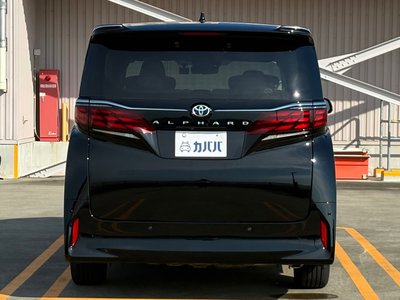 TOYOTA ALPHARD - 4